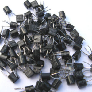 BC557 (BC 557 BC557B) PNP Transistors. Pack of 25 Transistors.